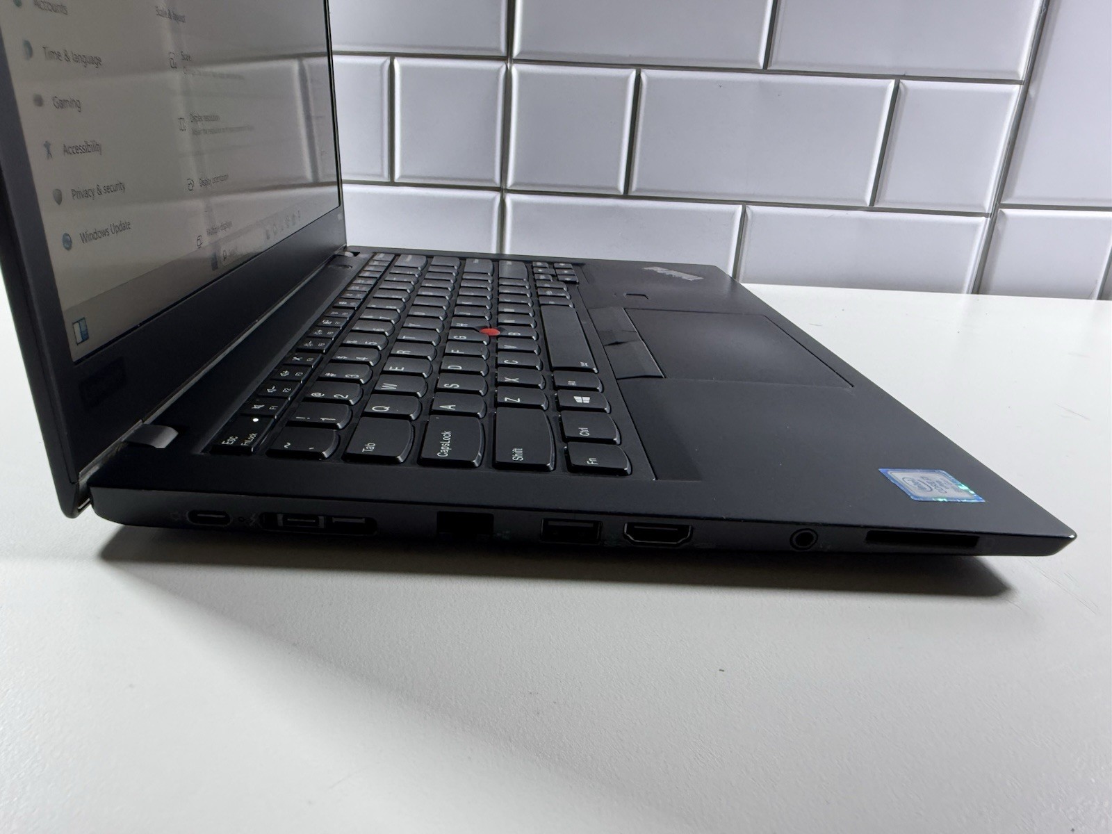 Lenovo ThinkPad T480s 14″ FHD i7-8550U 8GB RAM 512gb NVME WIN 11 PRO TOUCH