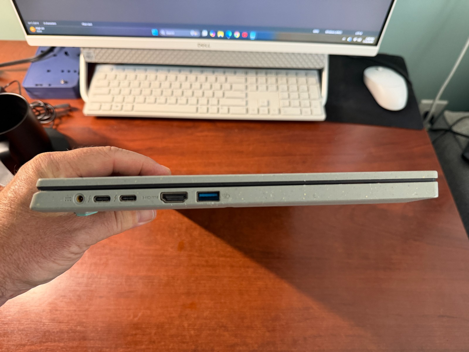 Acer Aspire Vero AV15-53P 15.6″ FHD Intel Core i5-1335U 1.3GHz 8GB RAM 512GB SSD