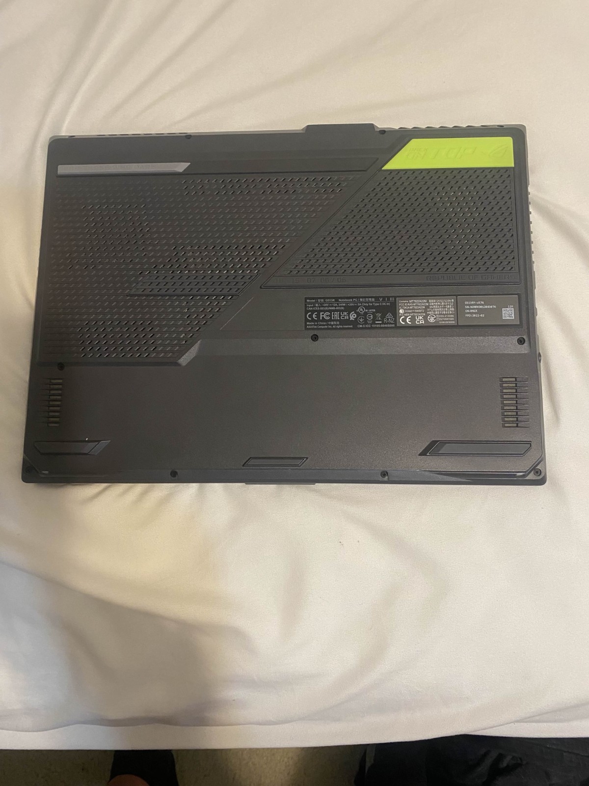 Asus ROG STRIX G513RM-WS74 15.6″ GTX 3060 16GB 1TB SSD AMD Ryzen 7 6800H WIN11H