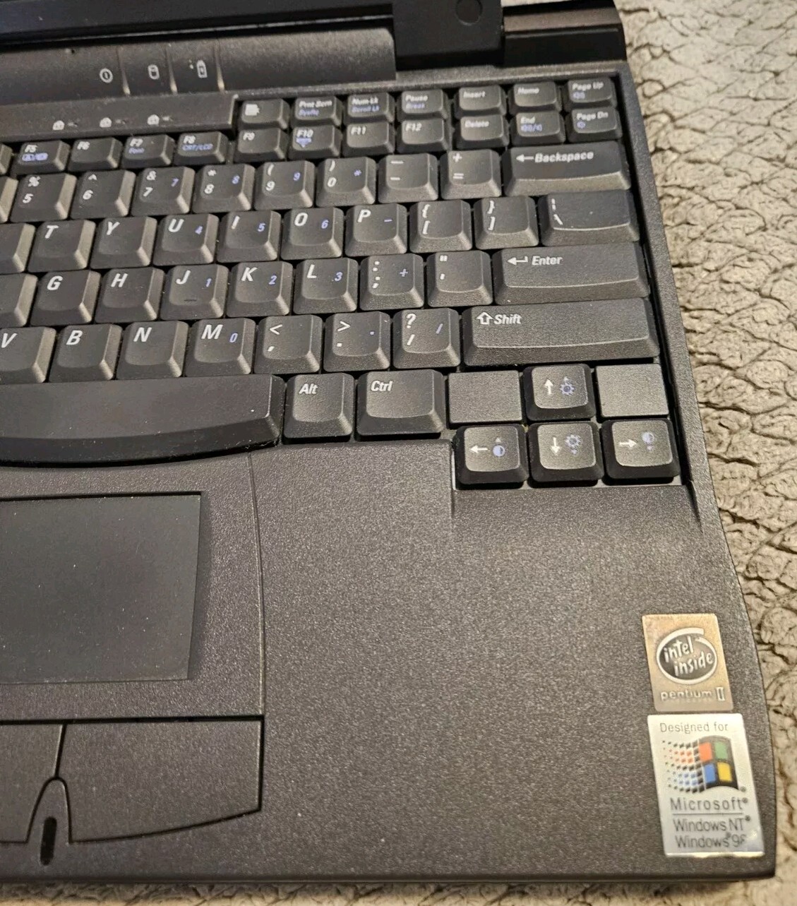 Dell Latitude E5540 15.6 inch (512GB, Intel Core i5 4th Gen., 2.00GHz, 4GB)…