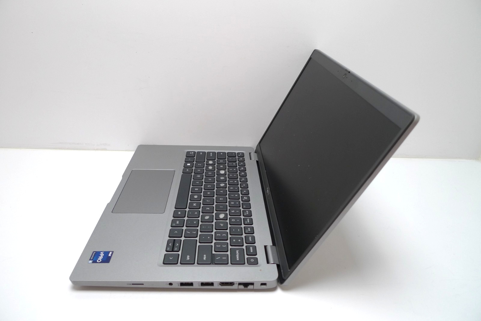 Dell Latitude 5430 | i5-1235U | 16GB RAM | 512GB NVMe | Linux, Charger, Key Wear