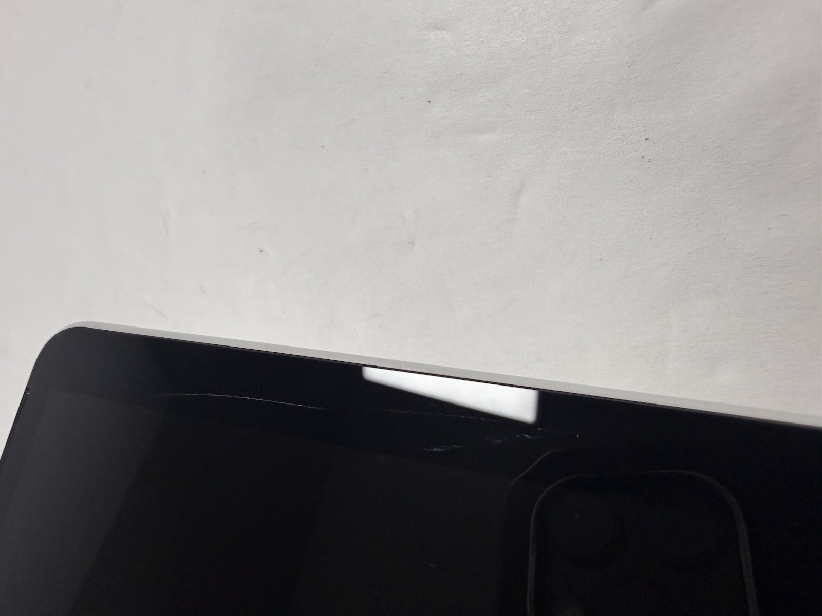 Microsoft Surface Pro 8 (1982) i5-1145G7 – 16GB RAM – 256GB 120Hz – Win 11 Pro