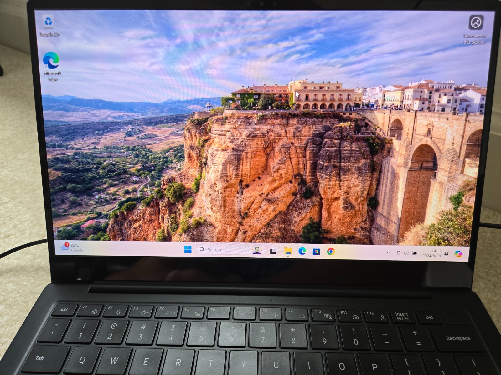 Samsung Galaxy Book2 Pro 13.3″ (256GB SSD, Intel Core i5 12th Gen., 64 bit os