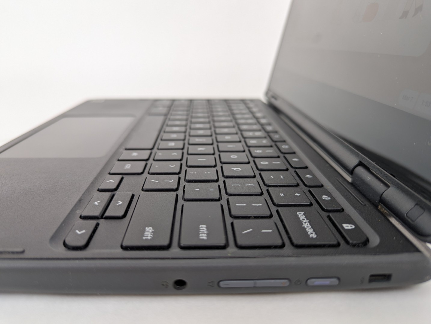Lenovo Chromebook 300e 11.6″ IPS Touch MTK 8173C 2.1GHz 4GB 32GB Chrome – U