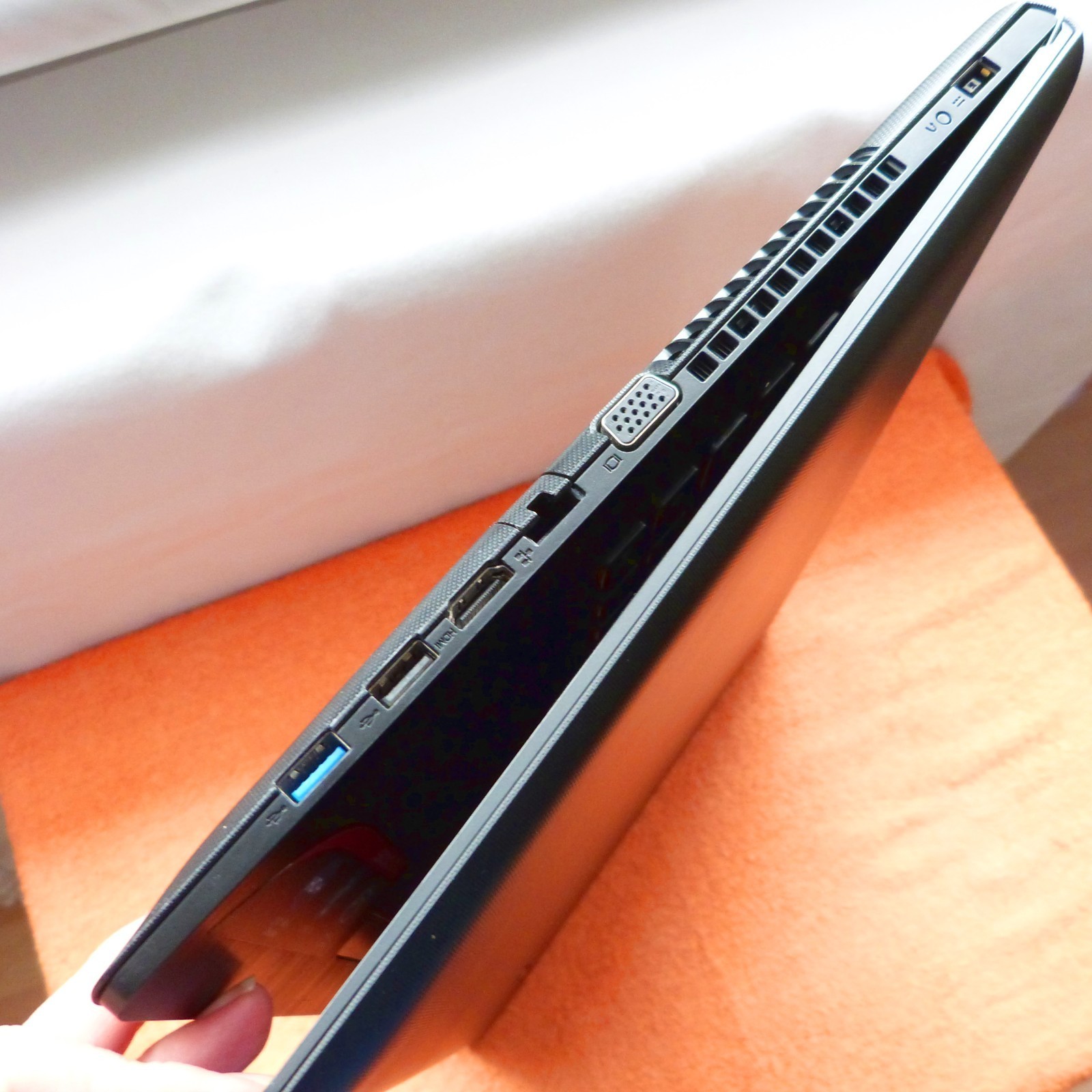 Lenovo G70 Business 17 inch HDP DOLBY AUDIO l 512GB SSD Windows 11 l 16GB…