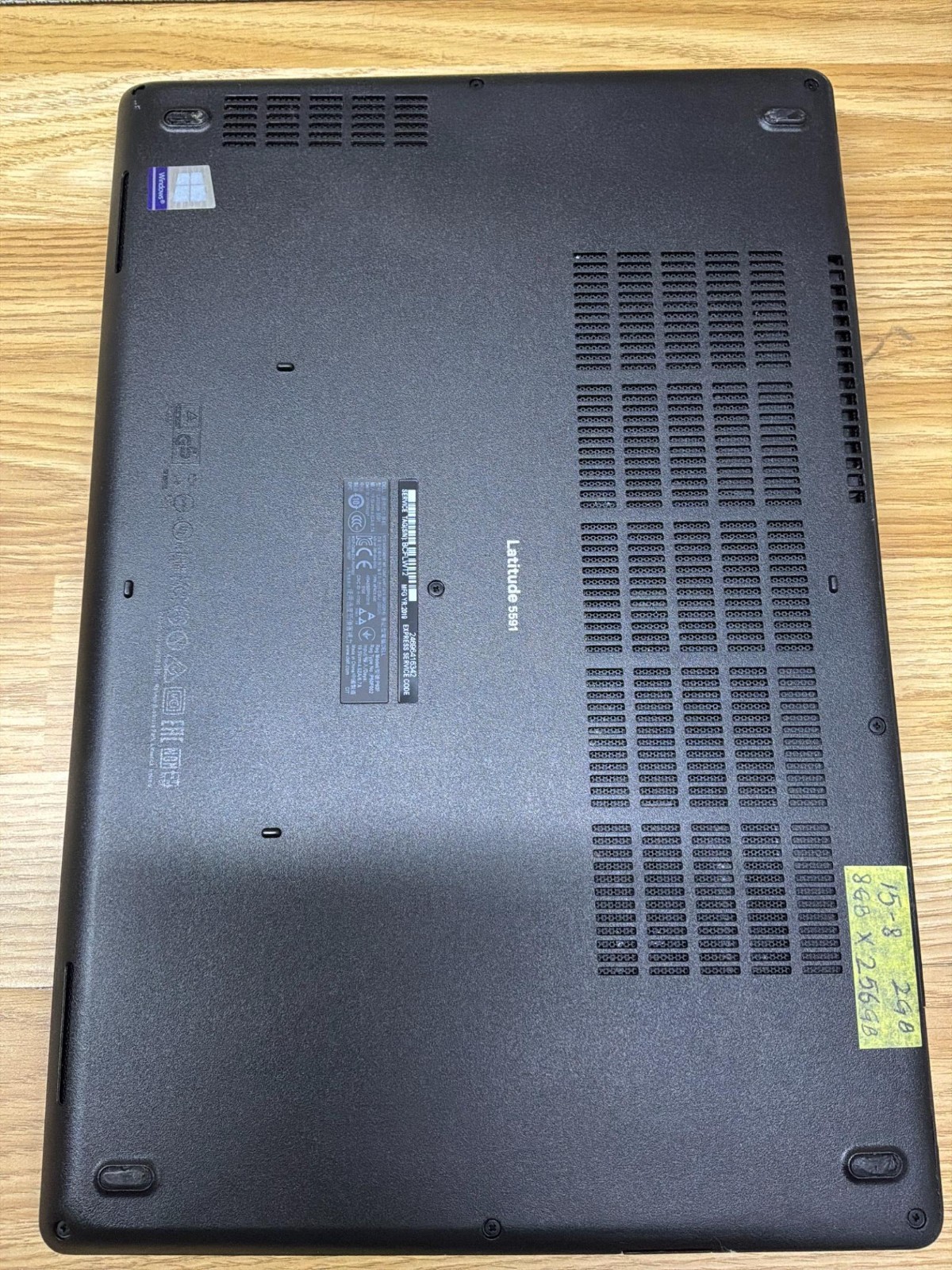 Dell Latitude 5591 i5-8400H 8GB RAM 256GB SSD 2GB GPU Win 11 Pro Laptop