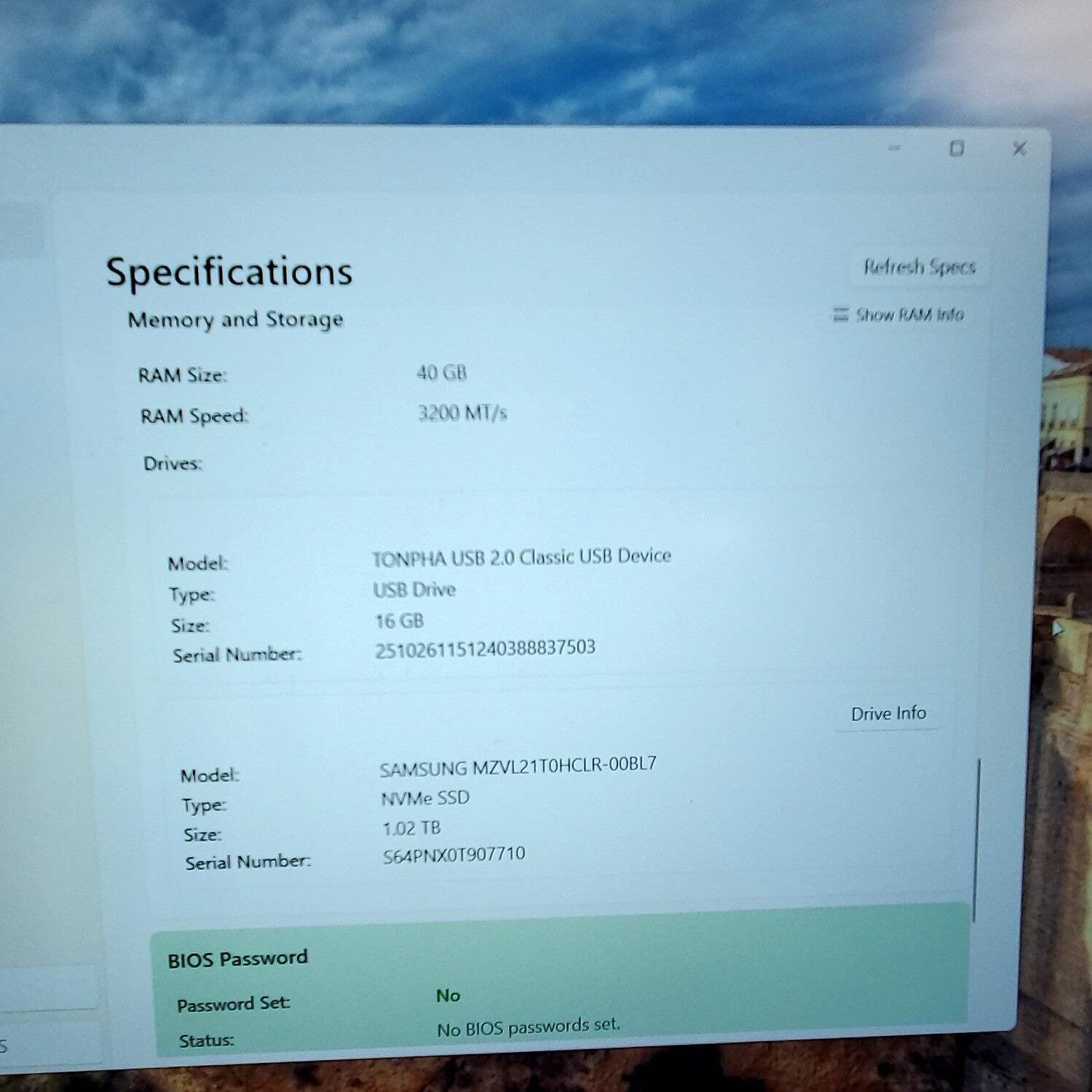 Lenovo ThinkPad P16 Gen 1 21BT 16″ i5-1250P 1.7GHz 40GB RAM 1TB SSD