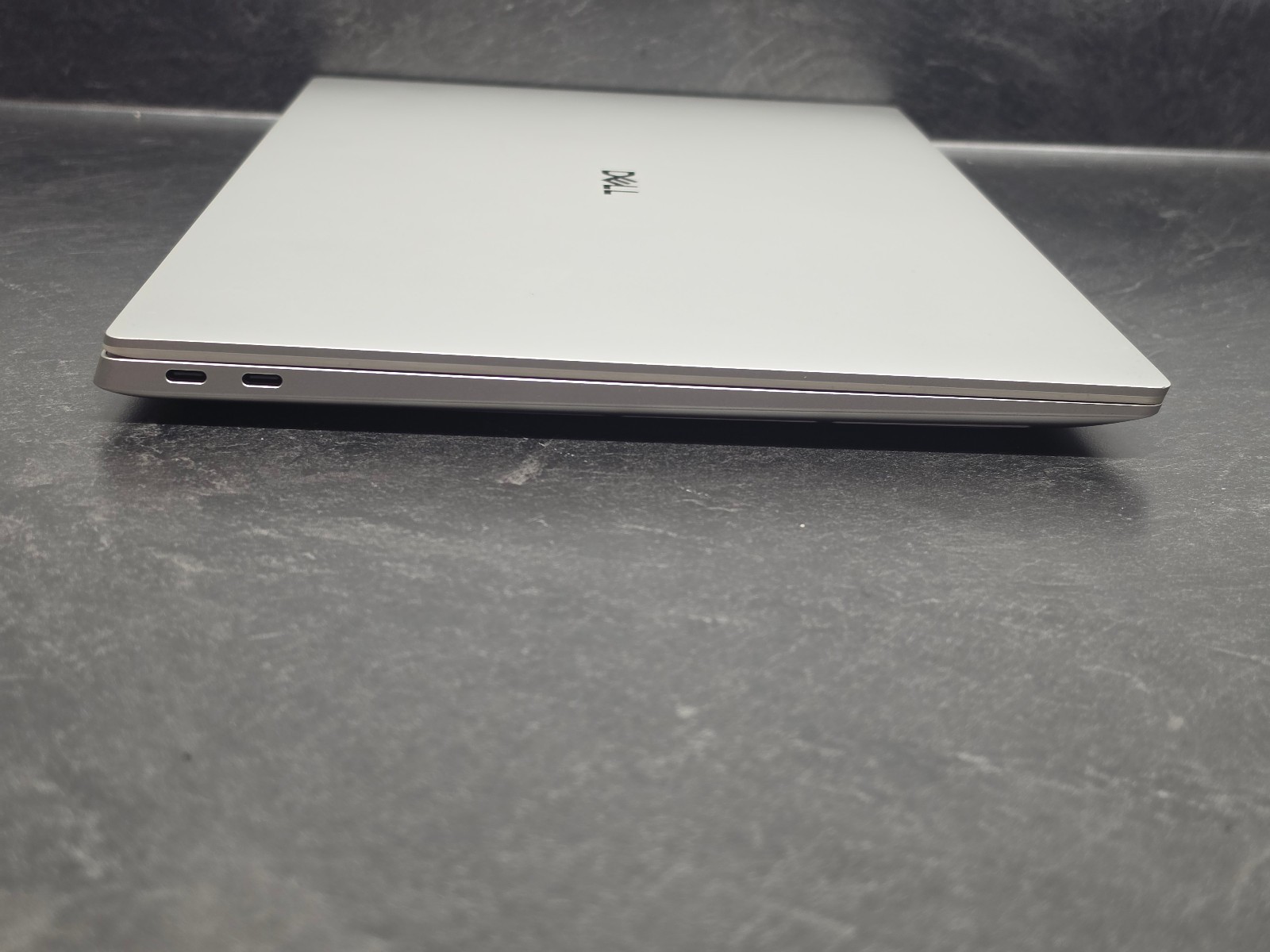 Dell XPS 16 Premium DA16250 4K OLED Touch Ultra 7 255H 32GB RAM 1TB SSD RTX 5050