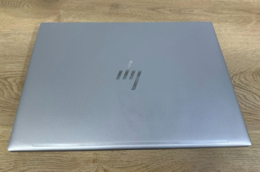 HP ZBook Firefly G11 Core Ultra 7 165U, 16GB DDR4, Intel Graphics, 512GB SSD 14″