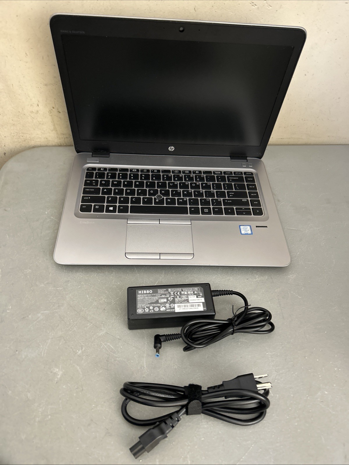 HP EliteBook 840 G4 14″ Core i5 8GB RAM, 256 GB SSD Window 11