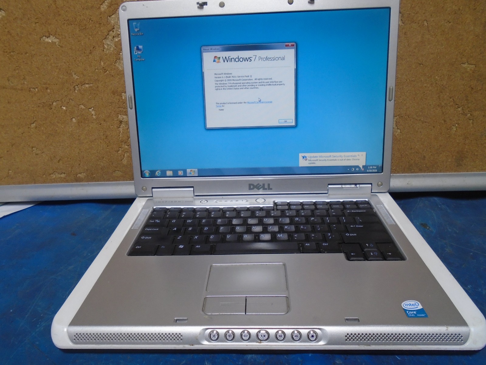 Dell Inspiron 6400 Intel Core Duo 1.6 GHz, 60 GB HHD, 1 MB RAM Laptop