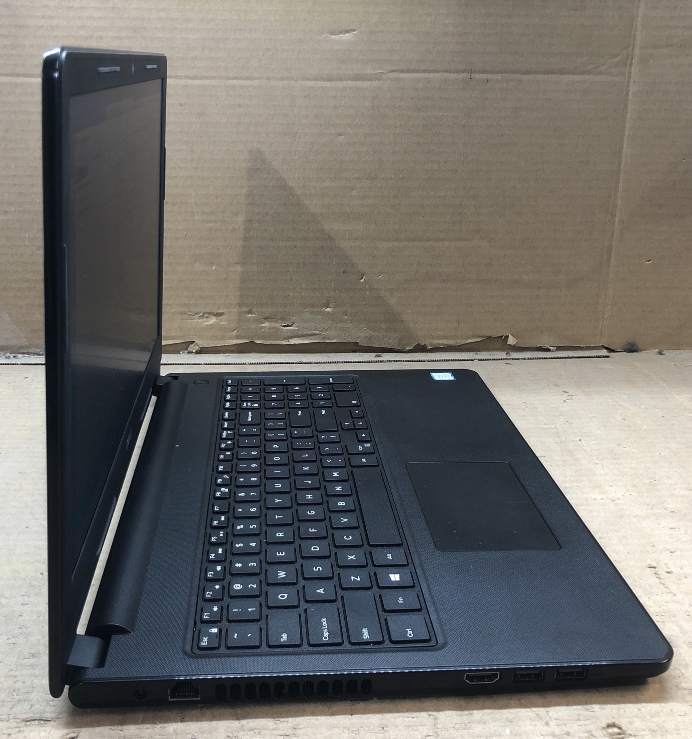 Dell Inspiron 3567, Intel Core i3-7130U @2.70 GHz, 8GB RAM, 1TB HDD, W10 INSTALL