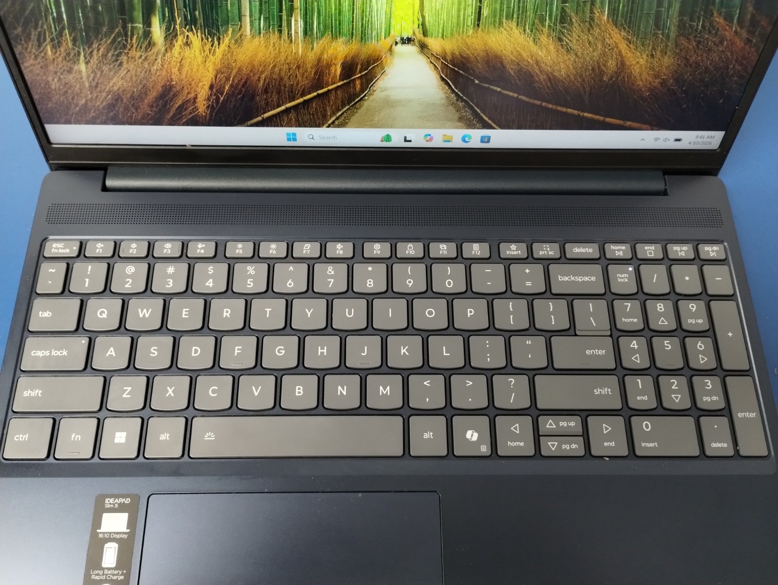Lenovo Slim 3 15IRH10R, Intel Core 5 210H, 2.20 GHz, 16 GB RAM, 1 TB NVMe SSD