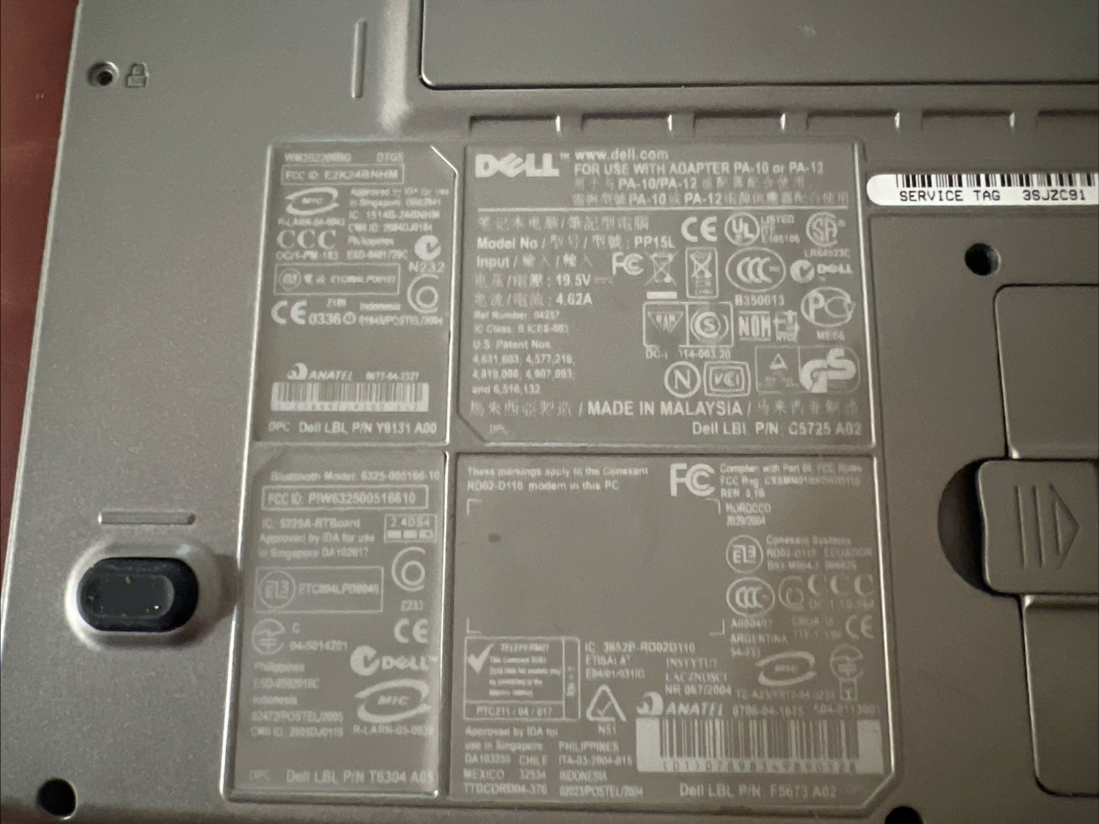 Dell Latitude D810 Intel Pentium M 1.73GHz 520MB Ram NO HDD For Parts