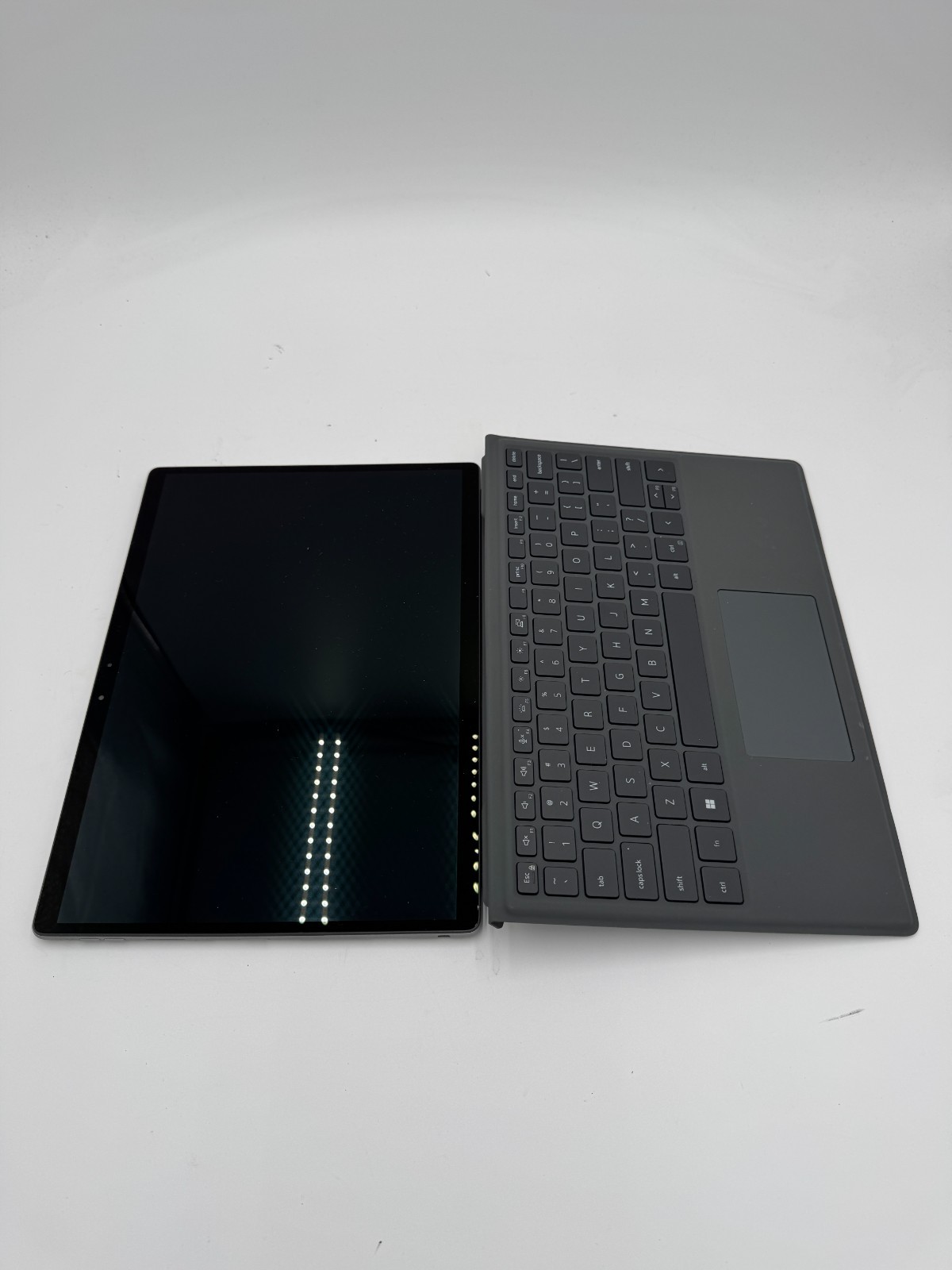 Dell Latitude 7320 Detachable Laptop i5-1140G7 @ 1.10GHZ 16GB RAM 256 SSD, NO OS