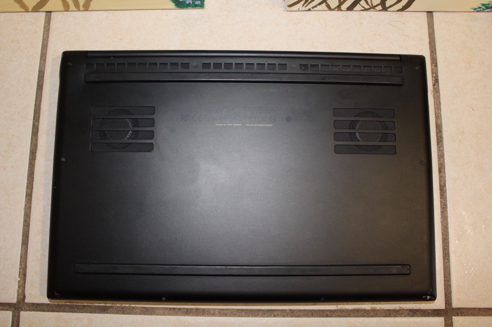 Razer Blade 15 Base 2019 Intel i7-9750H 16GB 512GB RTX™ 2060