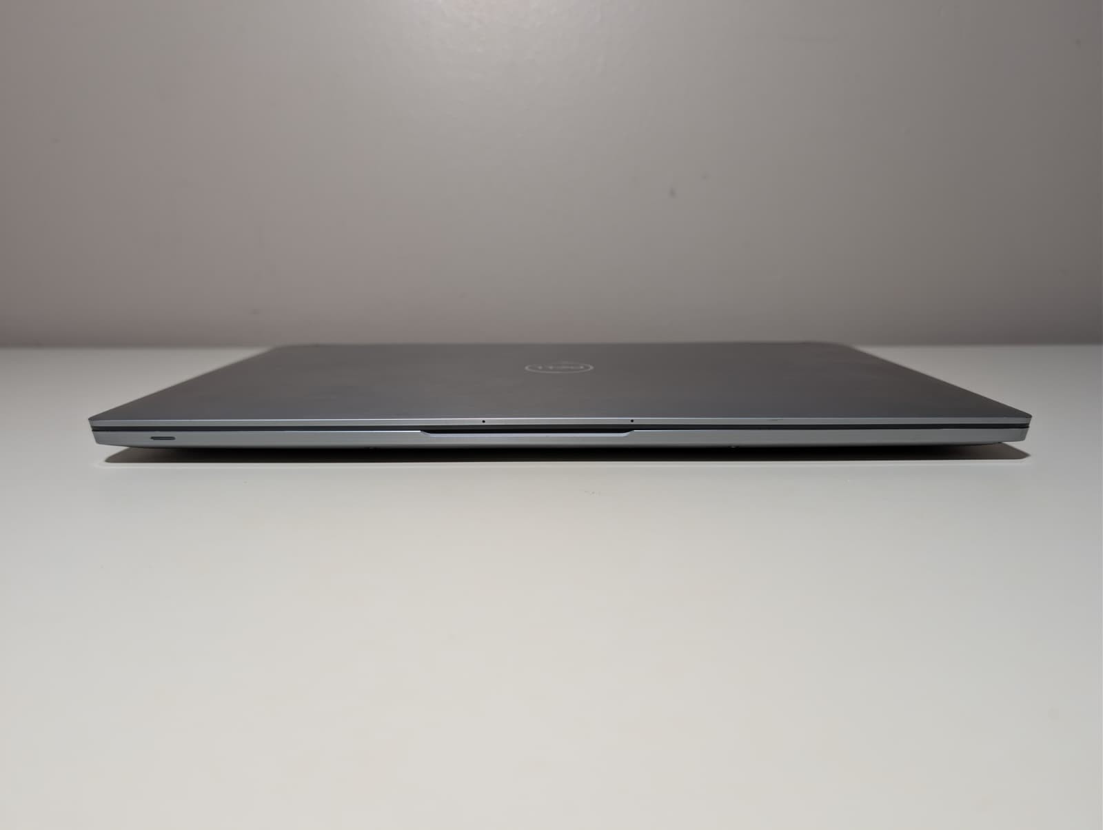 READ! Dell Latitude 7400 2-in-1 | i7 8th Gen 16GB RAM (Embedded) NO SSD | AS-IS