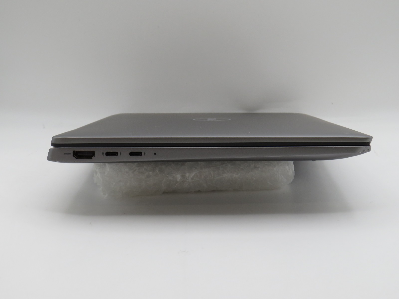 Dell Latitude 7450 | Ultra 7 165U@1.7GHz | 32GB DDR5 | 256GB m2 | No OS/Battery