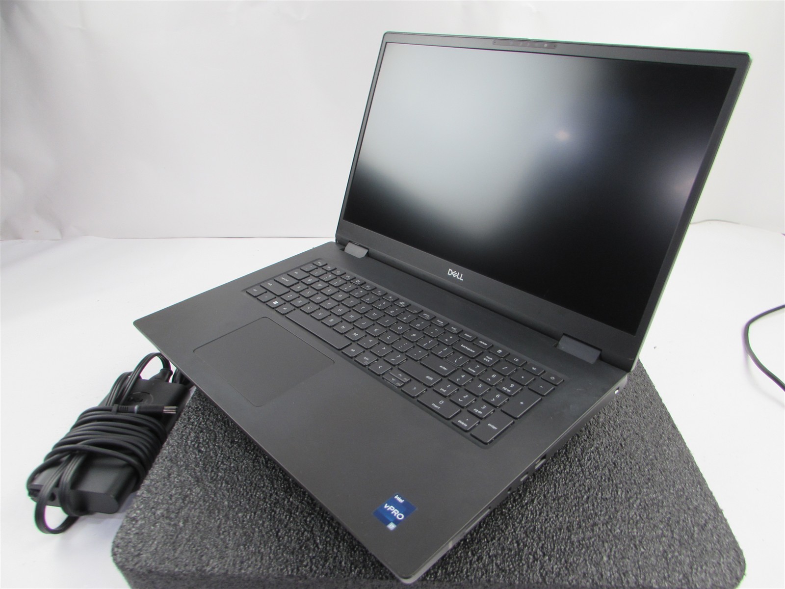 DELL PRECISION 7770 FHD I7-12850HX 512GB 32GB RAM RTX A3000 WIN 11 PRO NO BATT