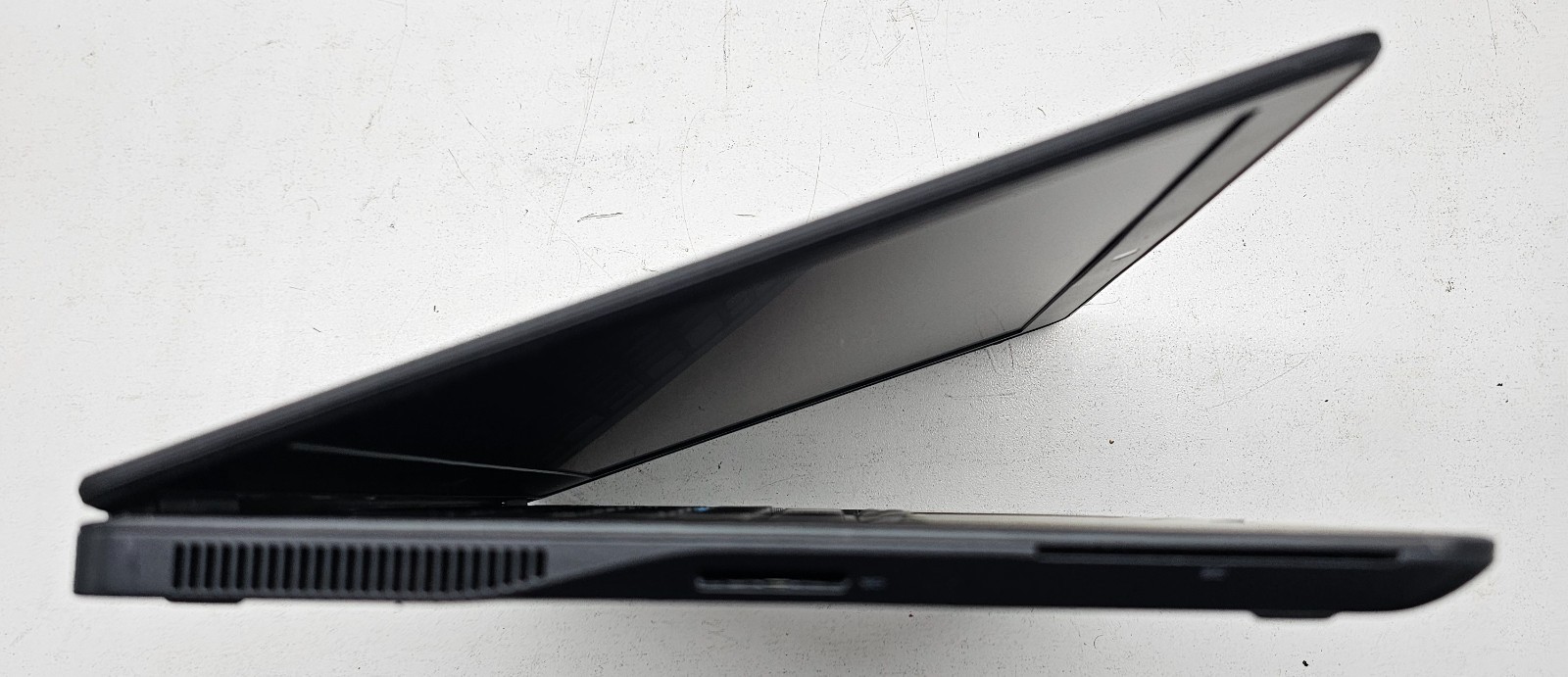 Dell Latitude E7450 14″ Laptop Intel Core 5th Gen NO RAM/HD/OS/POWER (FL)
