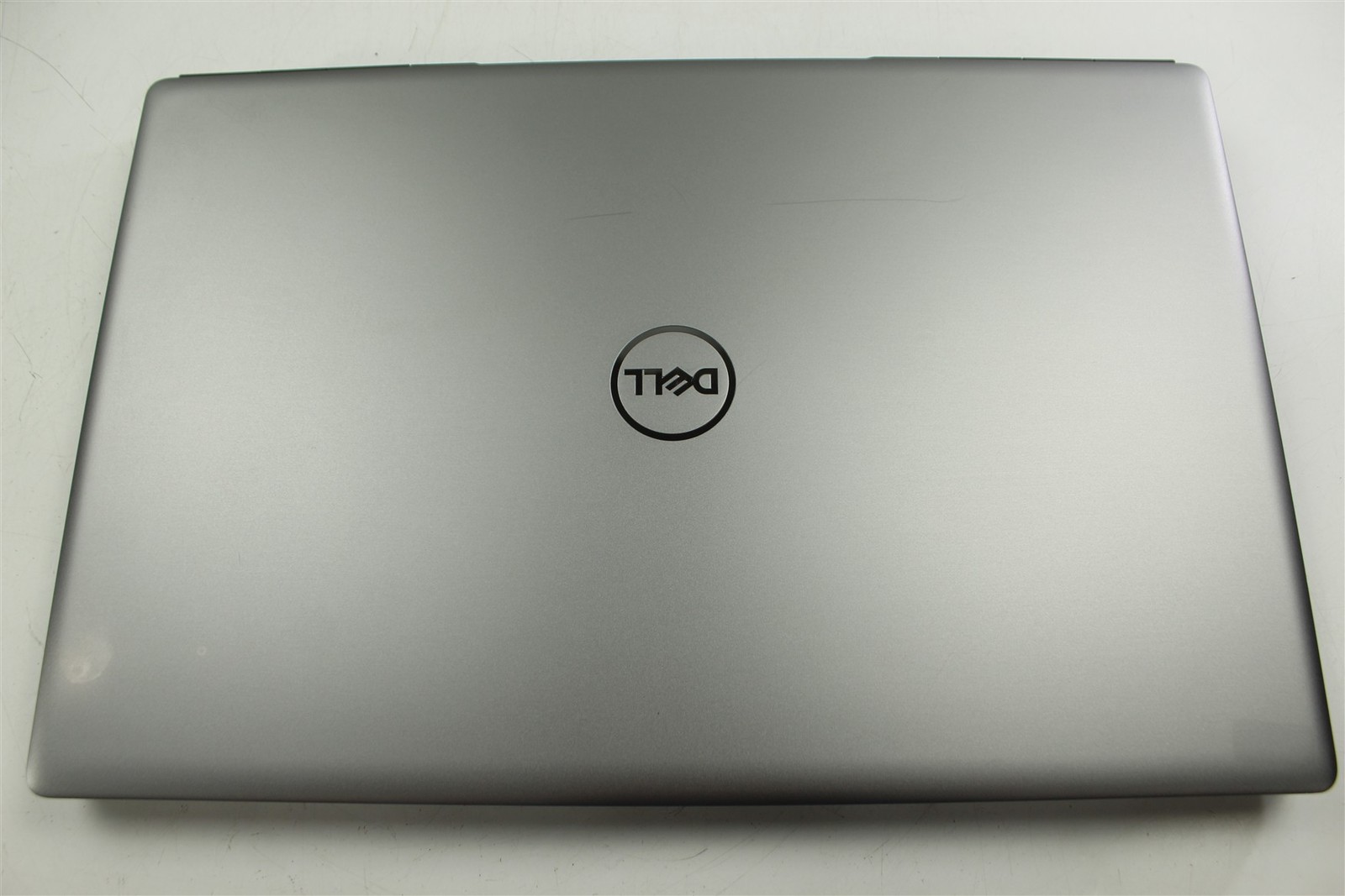 Dell Precision 7750 17.3″ FHD i7-10875H 2.3GHz 512GB SSD 64GB RAM W11P RTX 4000