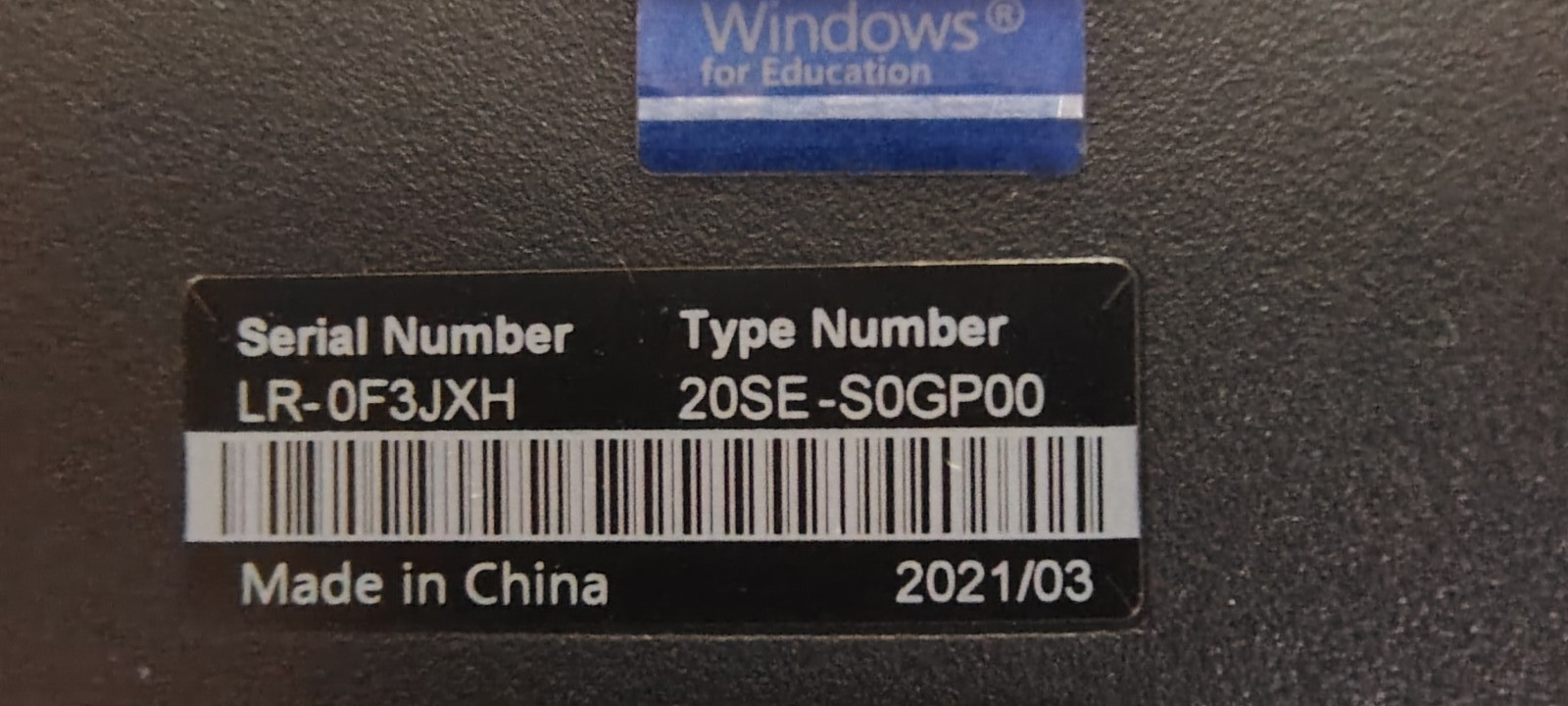Lenovo Yoga convertible Laptop W11