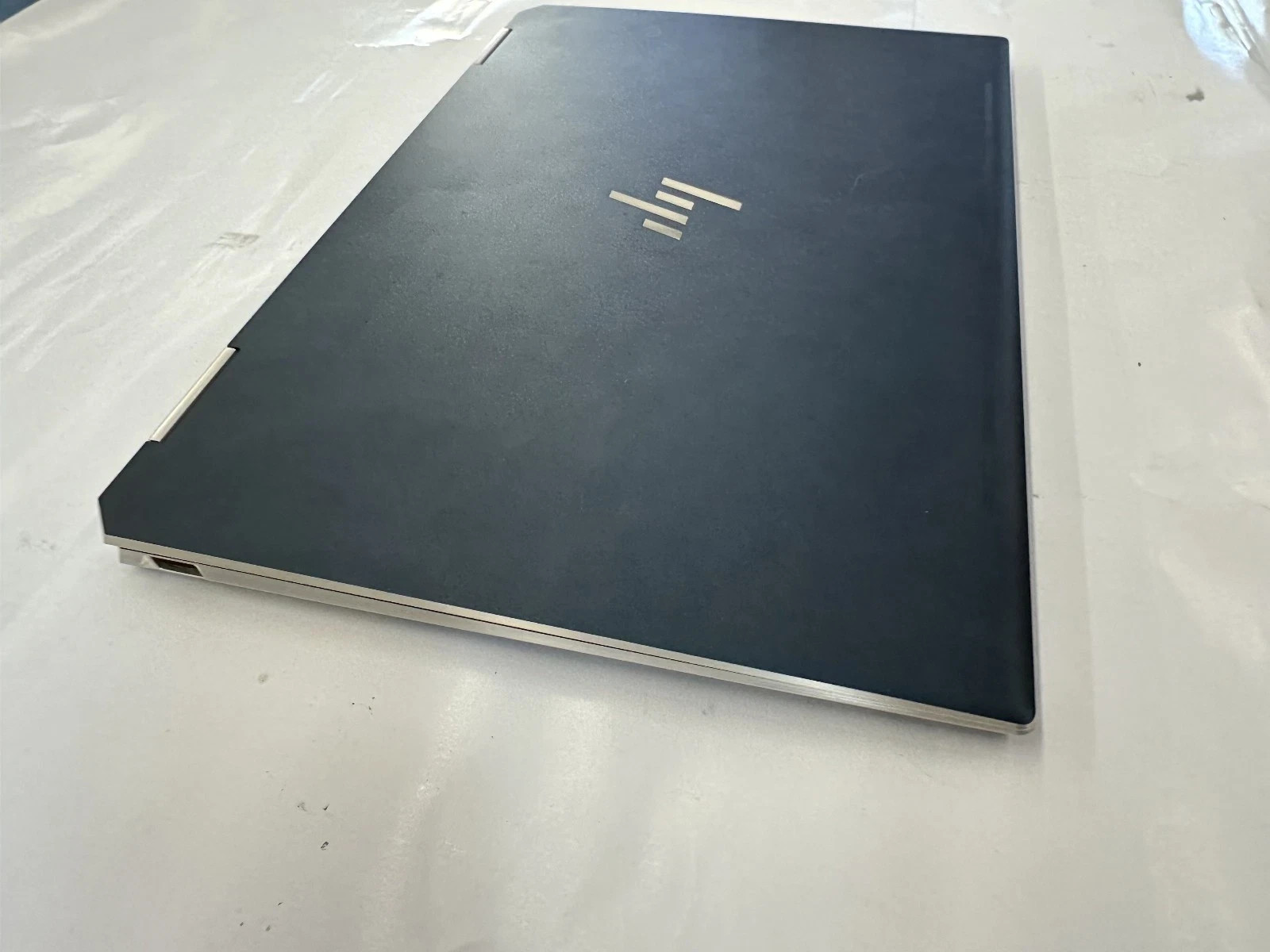 HP SPECTRE X360 13T-AP000 CTO i7-8565U 8GB 500GB SSD 32GB Intel Optane SSD