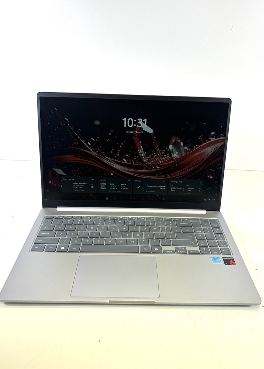SAMSUNG LAPTOP NP750XGKK (P09030450)