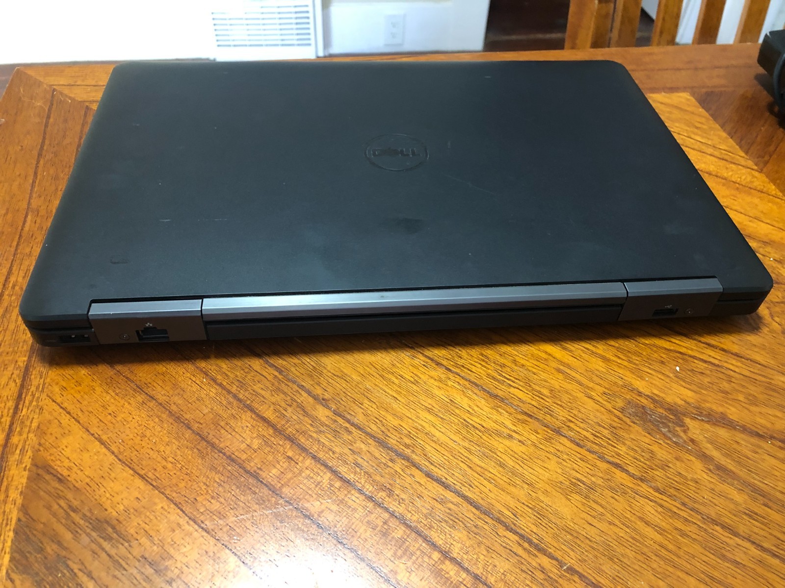 DELL LATITUDE E5540 Laptop w/ Intel Core i5-4310U 2.00 GHZ + 8 GB 460GB HD