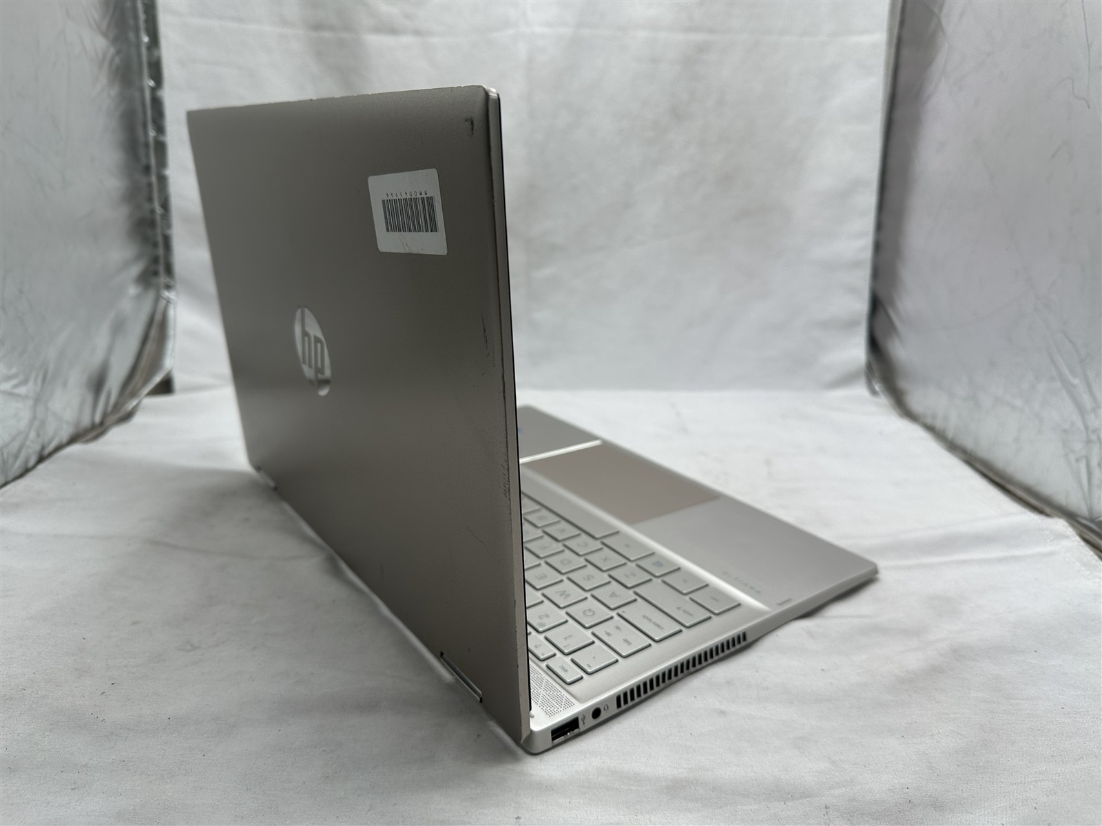 HP Pavilion x360 14m-dw1023dx Laptop i5-1135G7 8GB RAM 256GB NVMe Win 11 *READ*