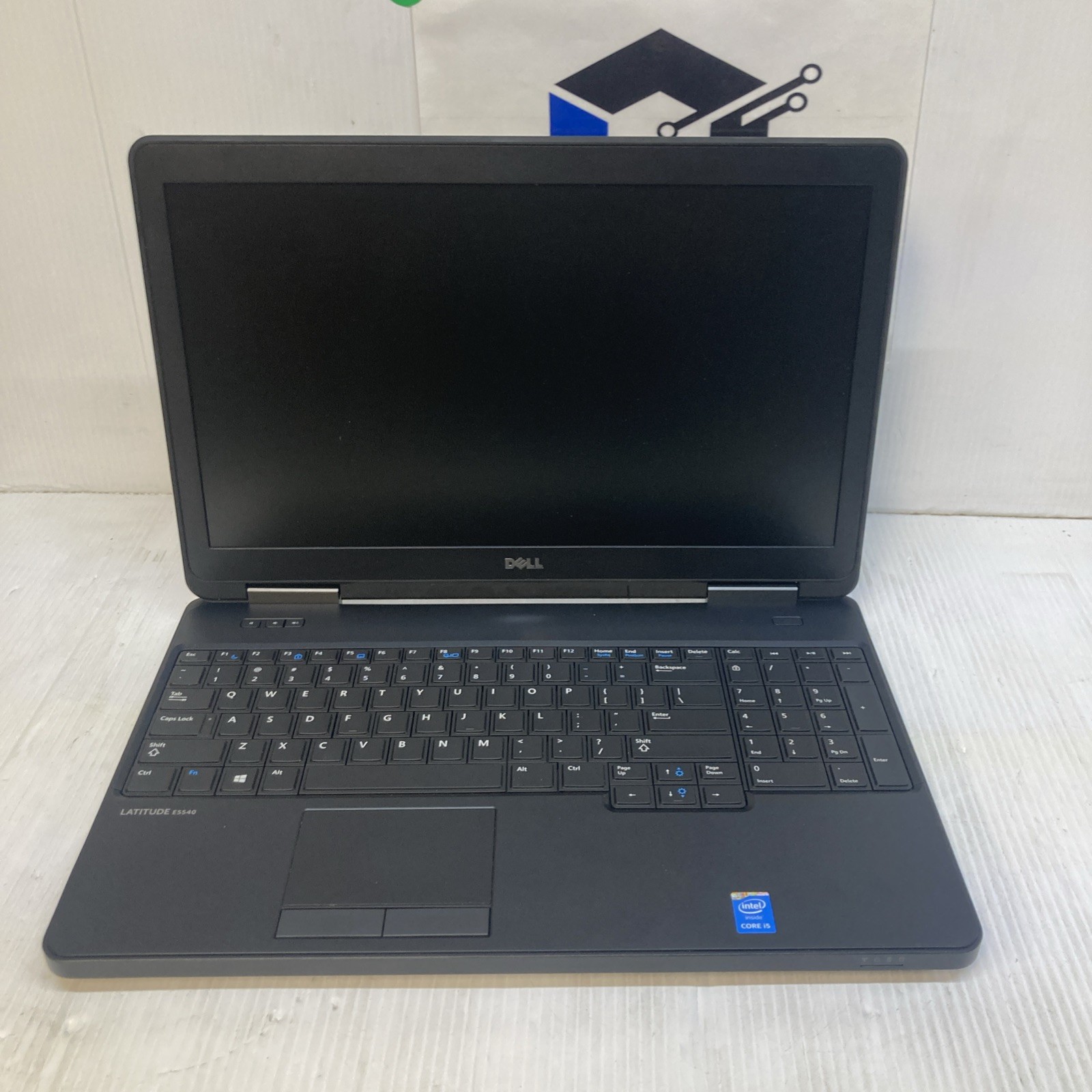 Dell Latitude E5540 Intel i5-4210U 1.7GHz 4 GB NO HDD Boot to BIOS no Battery