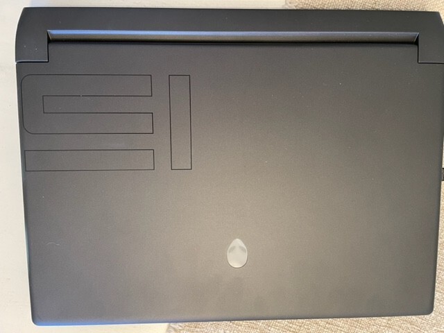 alienware gaming laptop i7