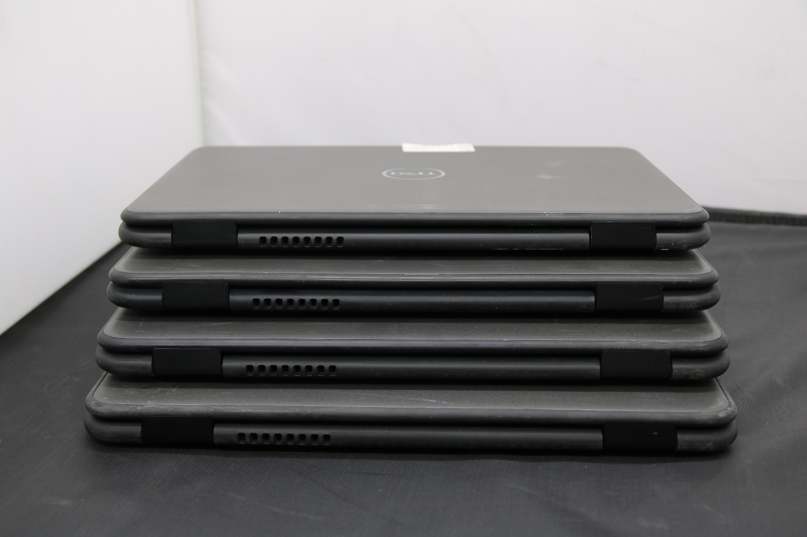 Dell Latitude 3310 – i3-8145U – 8GB, 128GB, Windows 11, 13.3″ +ADP – Lot of 4