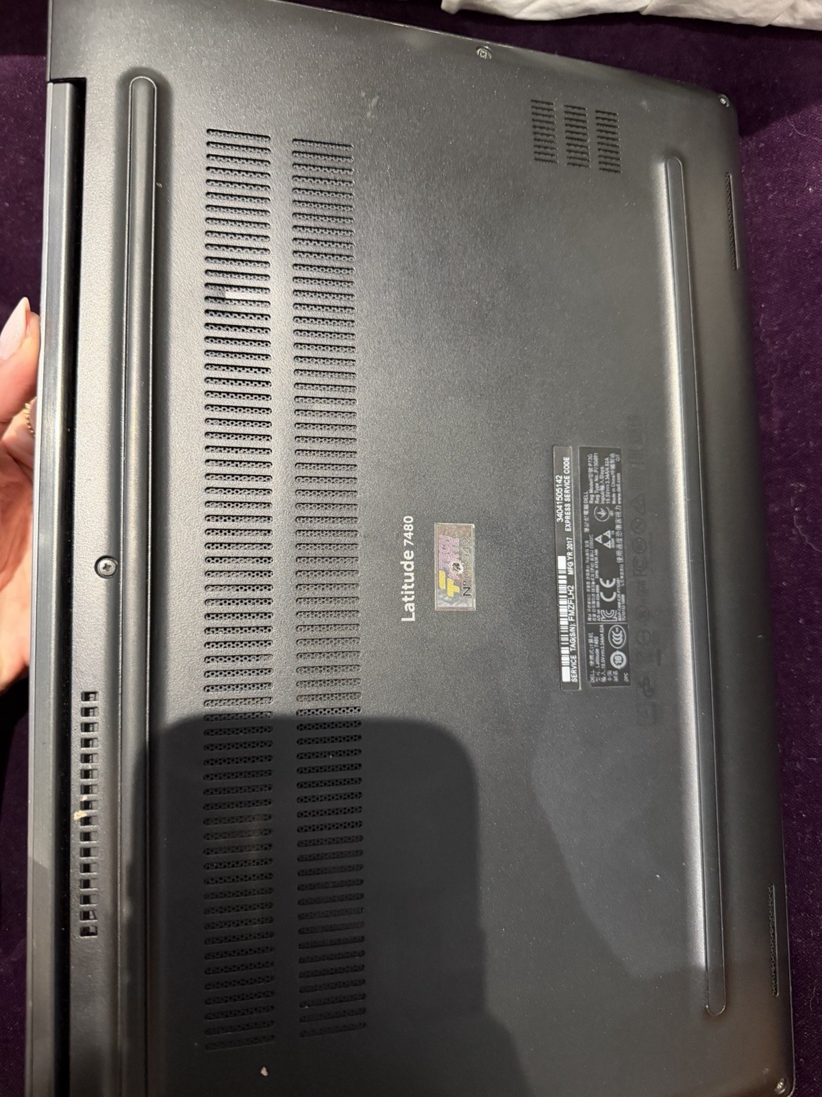 Dell Latitude ‎E7480 14″ (128GB SSD, Intel Core i5-7300U, ‎2.6 GHz, 8GB RAM)…