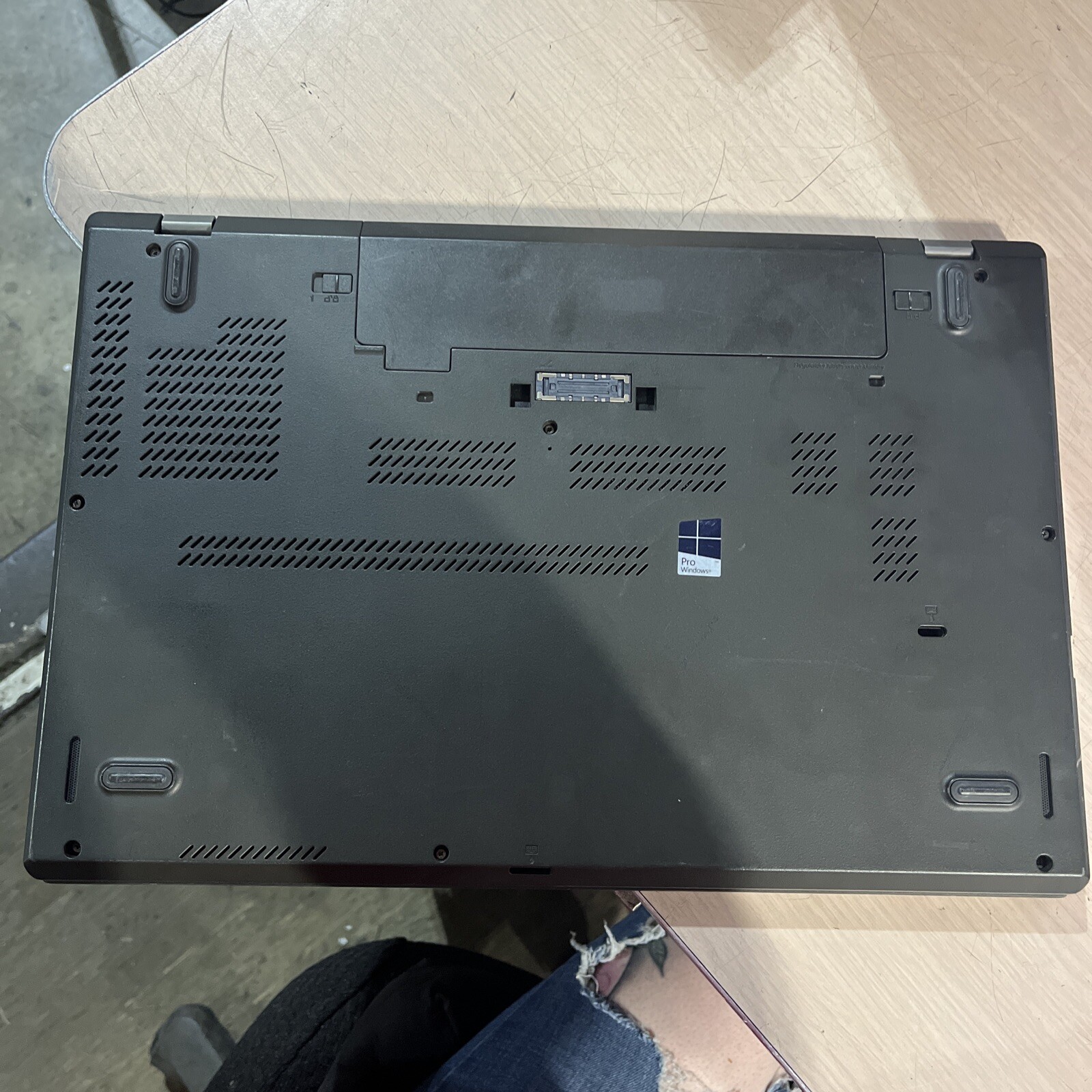 THINKPAD LENOVO T560 INTEL CORE I5-6300U 2.40GHZ 4GB RAM NO HD –