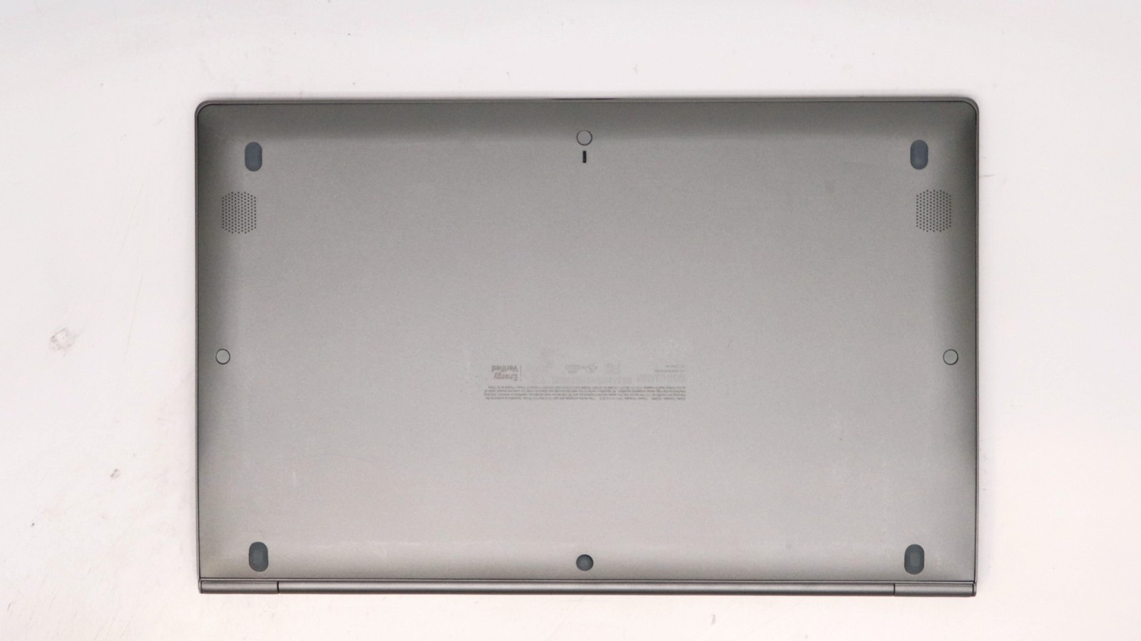 Lg electronics 15Z995-R.AAS9U1 15″ i7-10510u 16GB 1TB – Good READ DESC