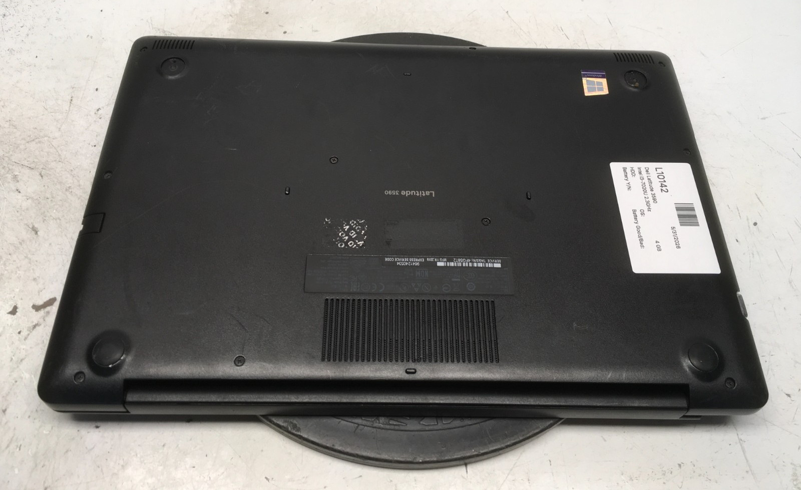 Dell Latitude 3590 Intel i3-7020U 2.3GHz 4 GB NO HDD No Batt