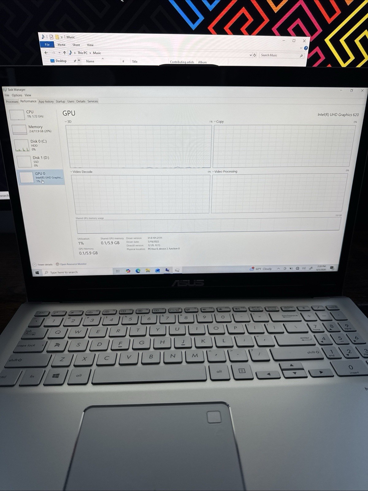 ASUS Q505UA 15 inch ( Cpu i5 8th Gen., 1.80GHz, 12GB Ram ) Convertible 2-in-1