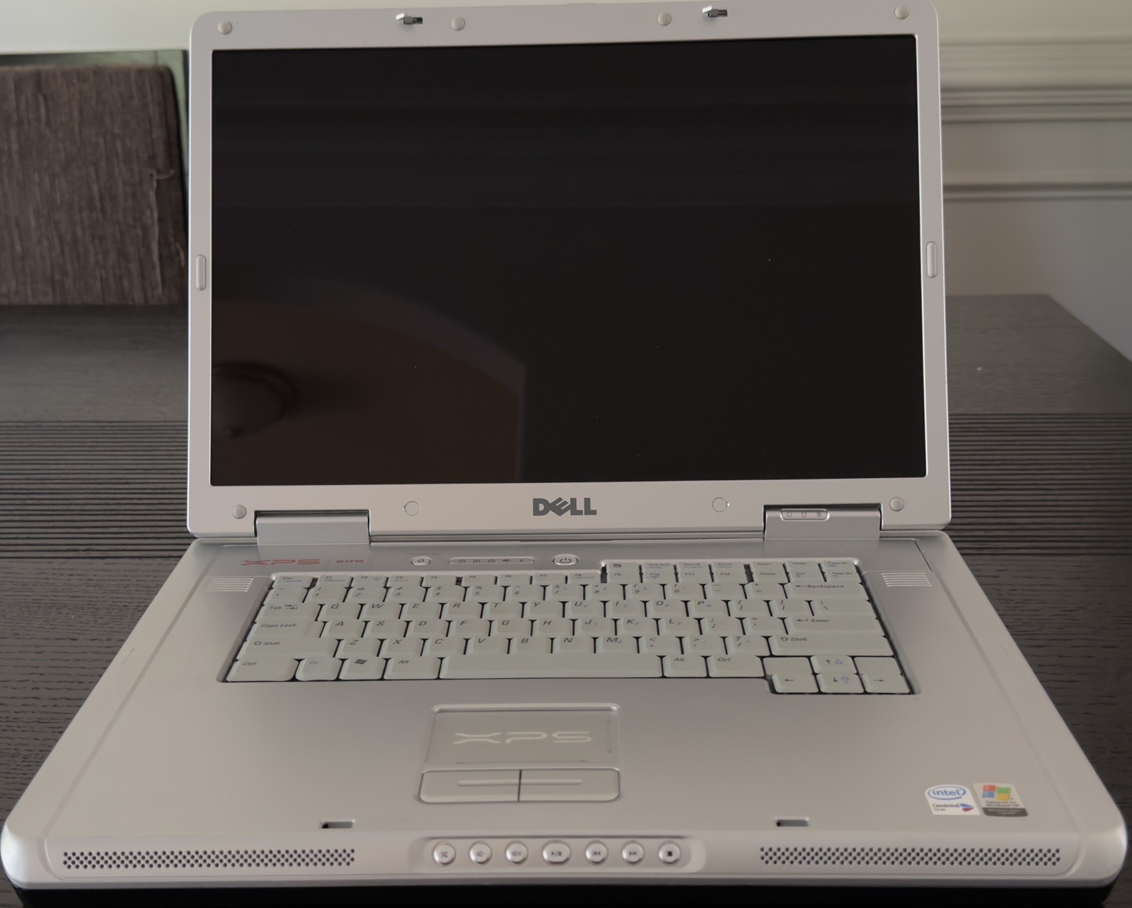 Dell XPS M1710 Retro Gaming Laptop Windows XP, GTX NVIDIA, 7900GS, Intel T2600