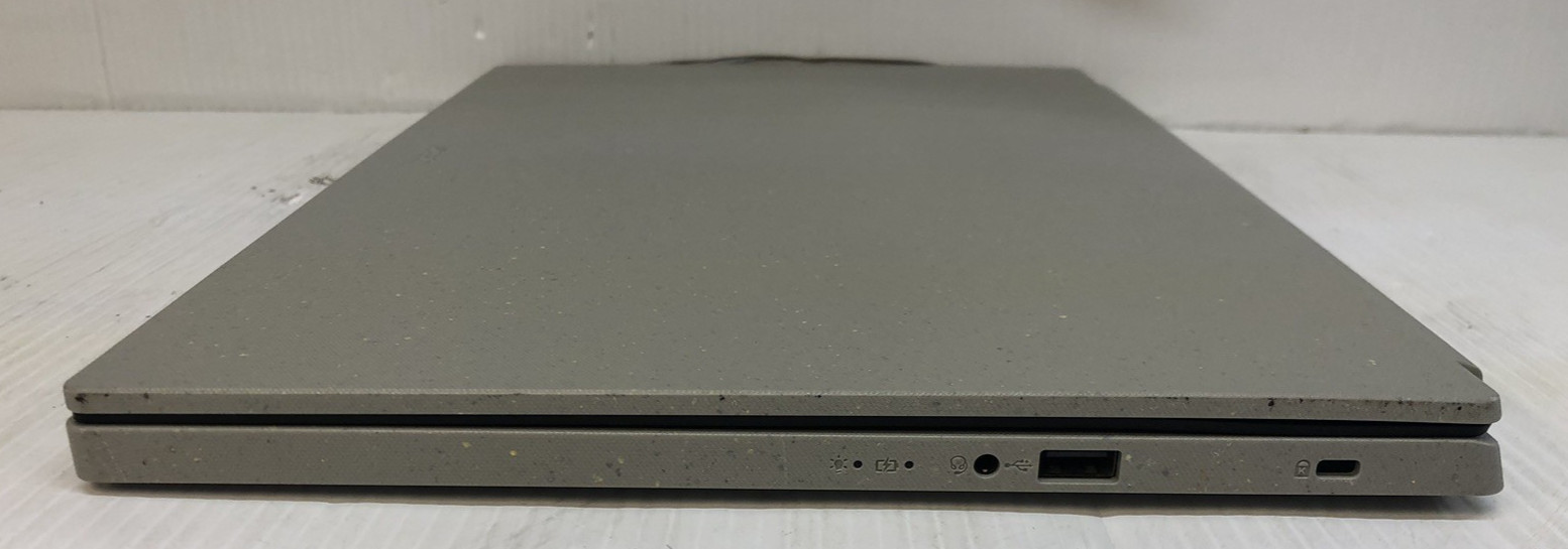 Aspire Vero AV15-51-5155 Green Laptop | i5-1155G7 | 8GB | NO SSD/OS *Bad Hindge*
