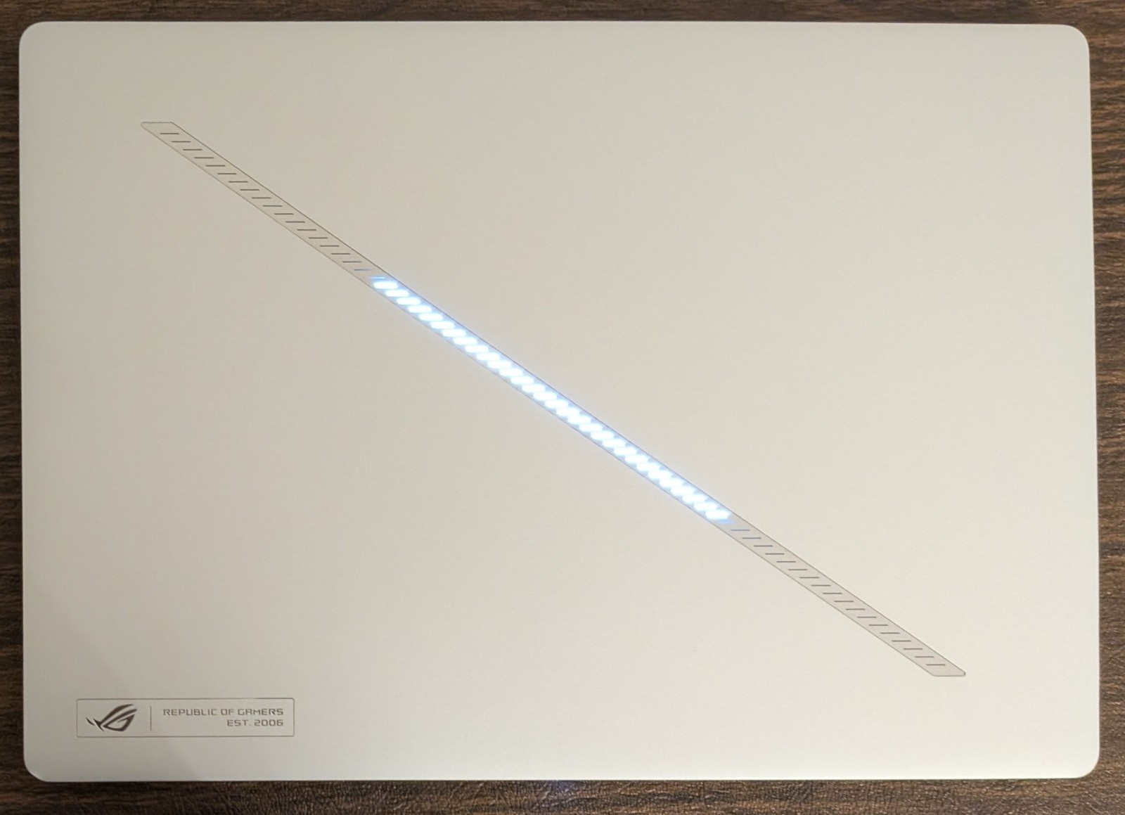 ASUS ROG Zephyrus G14 3K 120Hz OLED (Ryzen 9 270, 16GB/1TB, RTX 5060) White