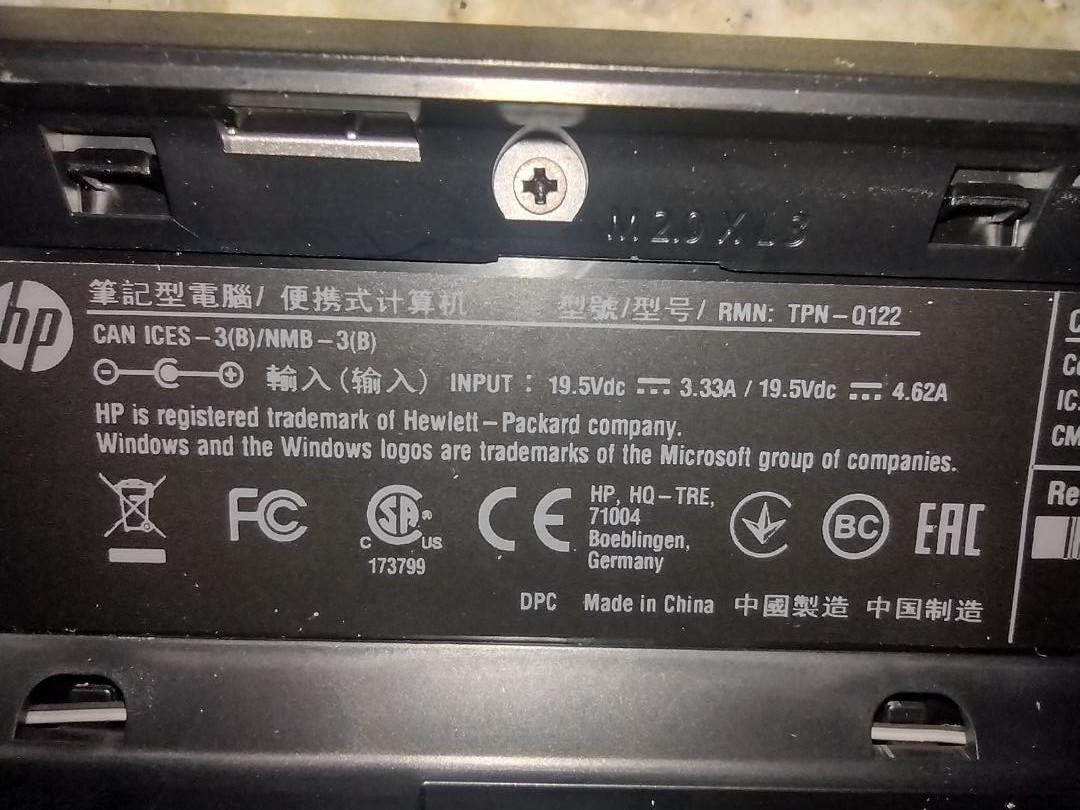 HP Pavilion 17 AMD A8-5550M 2100MHz 6Gb RAM 320GB HDD WIN 11 & AC Works/Looks OK