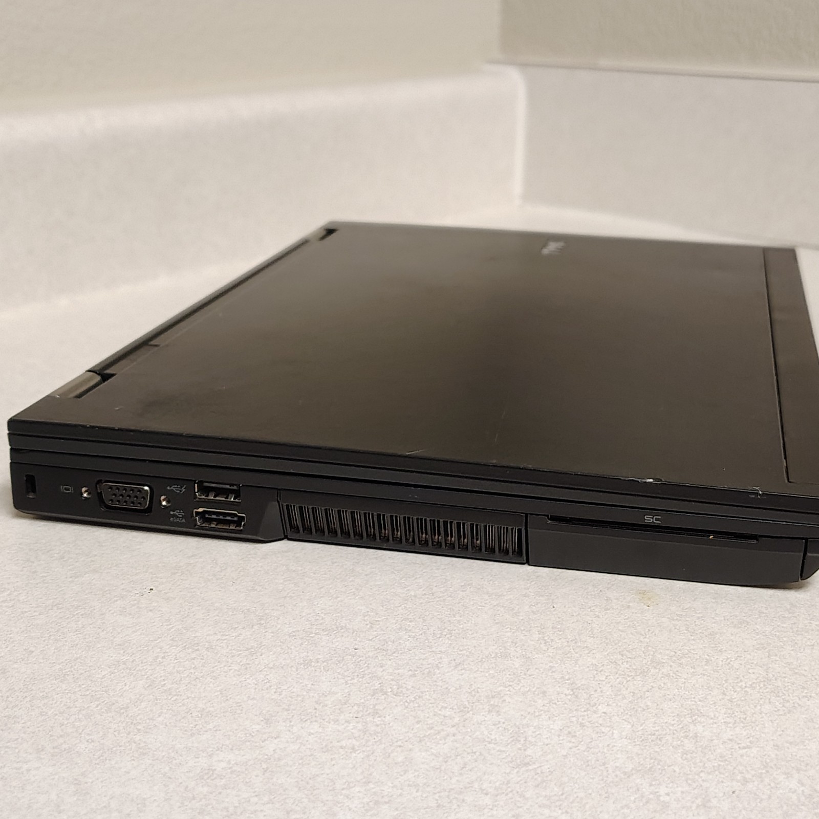 Dell Latitude E6400 Vintage Laptop Core 2 Duo P8600 4GB RAM NVIDIA NVS 160M GPU