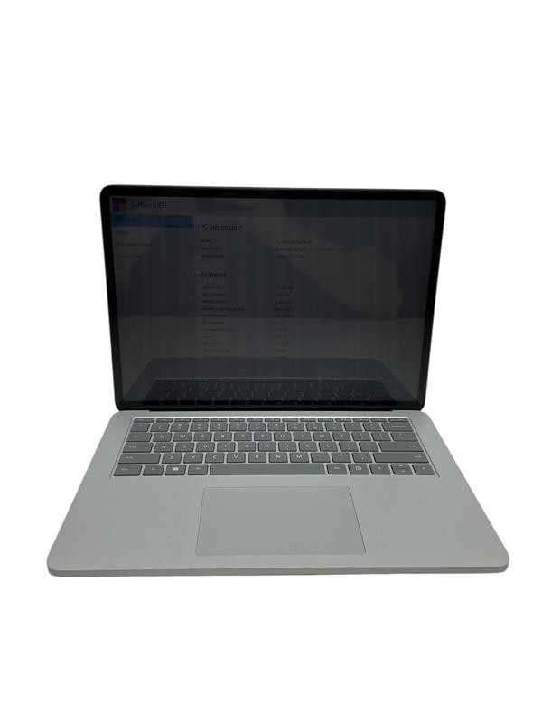 Microsoft Surface Laptop Studio 1 14″ i5-11300H 3.1GHz 16GB 256GB – Grade D