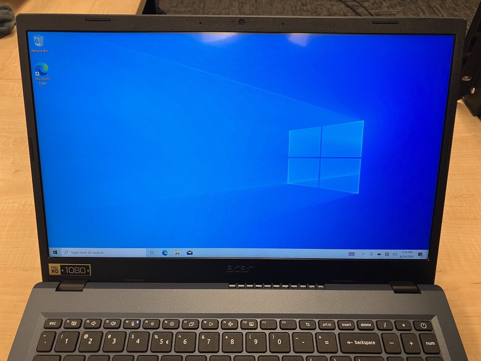 ACER ASPIRE 3 A315 15.6” WIN 10 8GB For Parts Has Problem