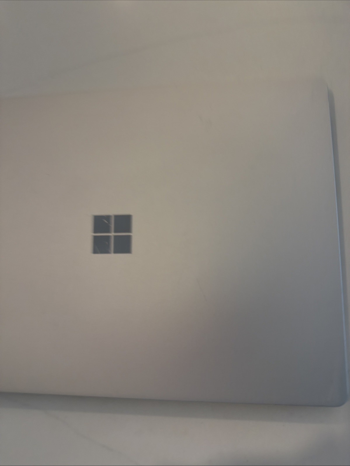 Microsoft Surface Laptop 2 Model 1769 Intel i5-8350U 8GB 256GB SSD Silver W10P
