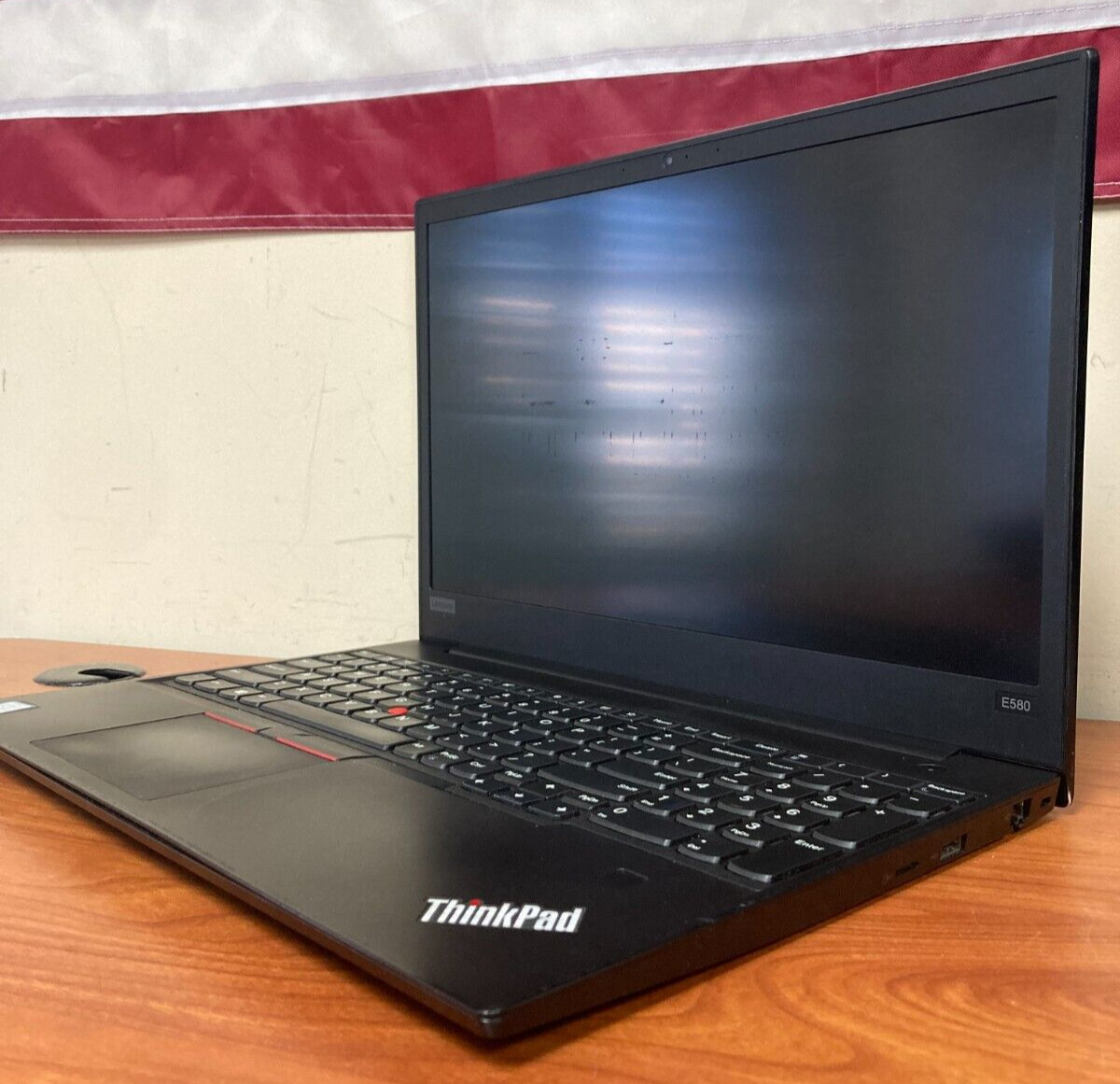 Lenovo ThinkPad E580 Intel Core i5-8th Gen *PARTS ONLY* *NO DISPLAY**READ*