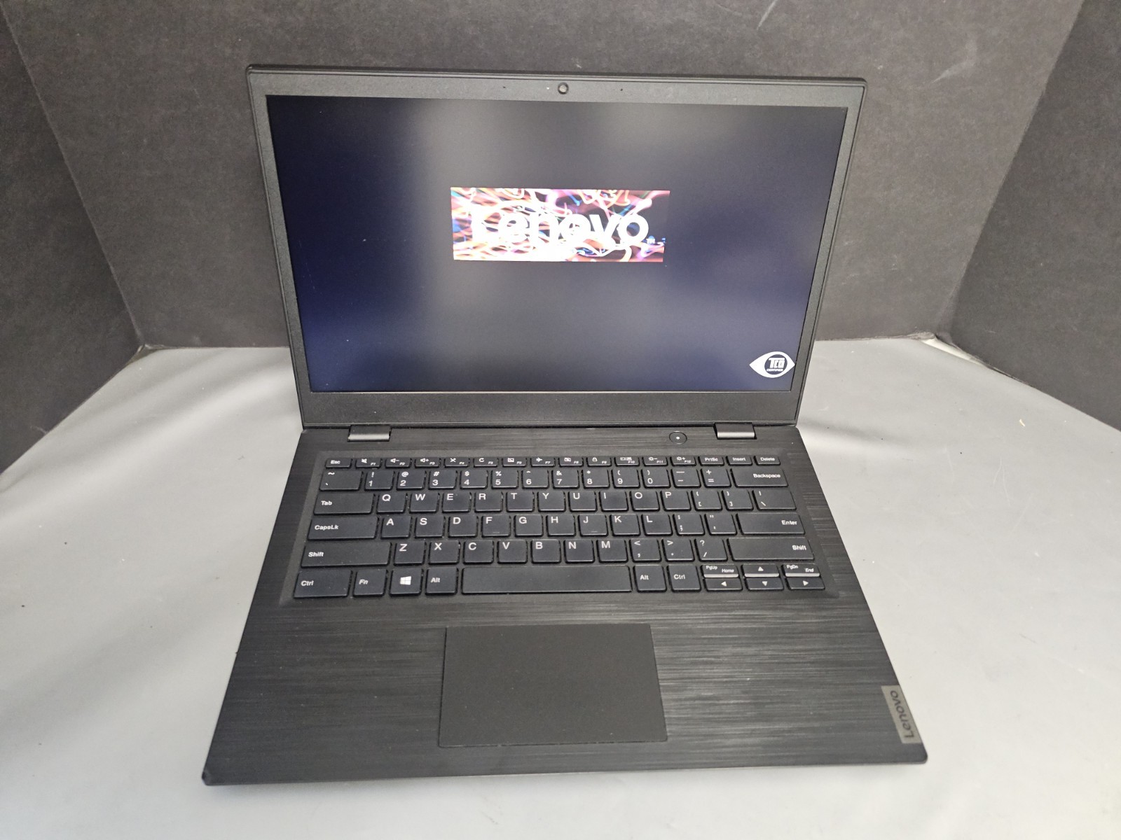 Lenovo Ideapad 14W, 81MQ, Touchscreen, AMD A6-9220C, 8GB Ram, 256GB, WIN 11 OS