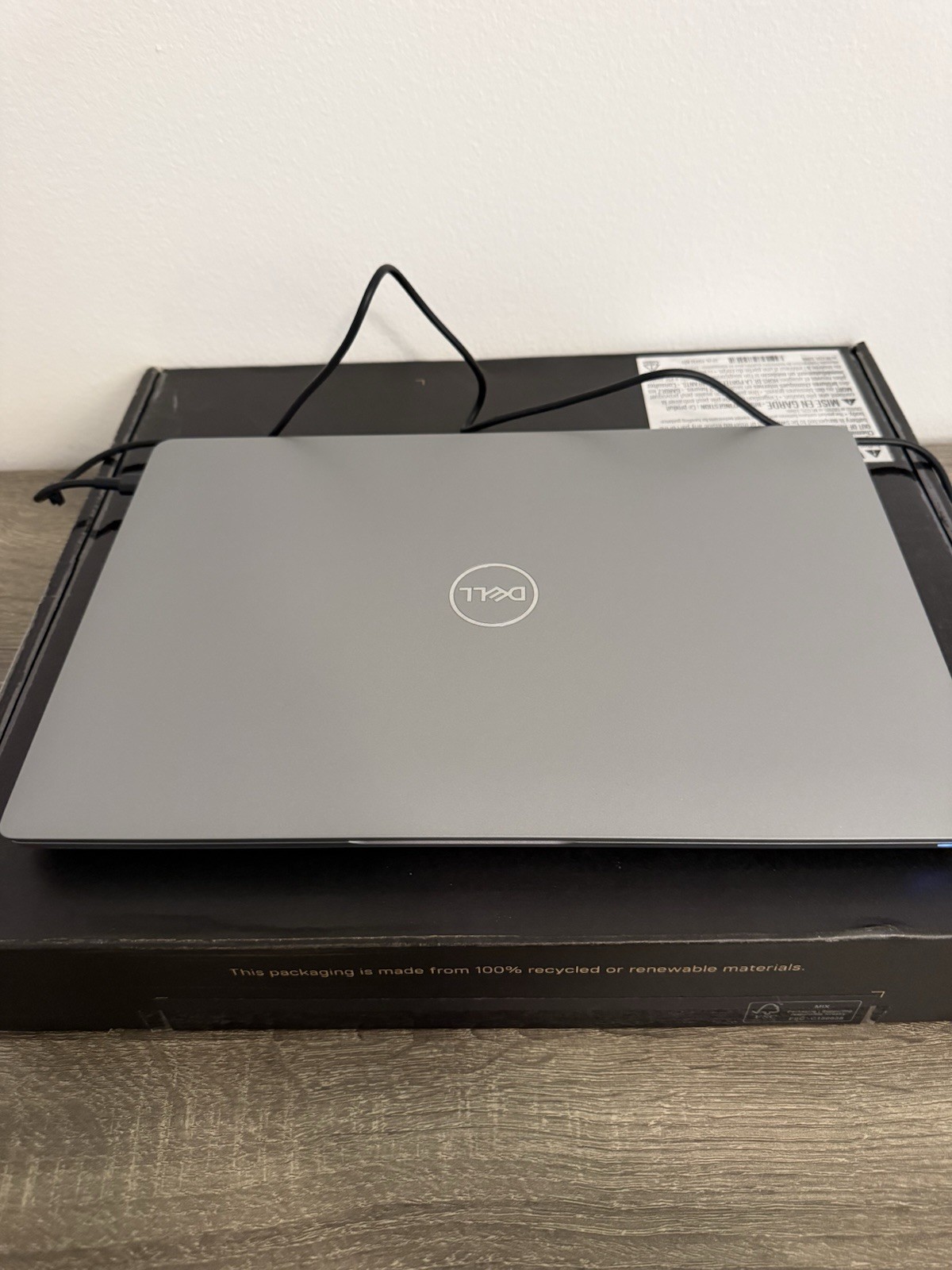 Dell Latitude 5430 14” Laptop Win 11 Pro w/ Charger & Box Excellent