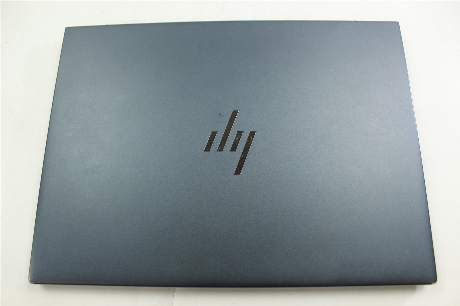 HP Elite Dragonfly G4 13.5″ Touch i7-1335U 1.7GHz 512GB SSD 32GB RAM W11P